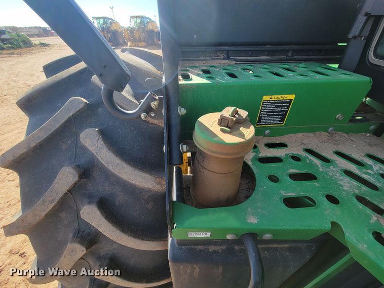 image for item LG9317 2012 John Deere 9360R  4WD tractor