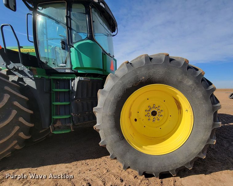 image for item LG9317 2012 John Deere 9360R  4WD tractor