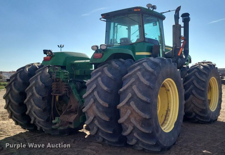 image for item LG9318 2007 John Deere 9430 4WD tractor