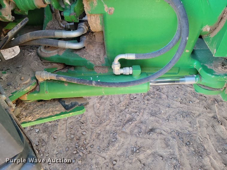 image for item LG9318 2007 John Deere 9430 4WD tractor