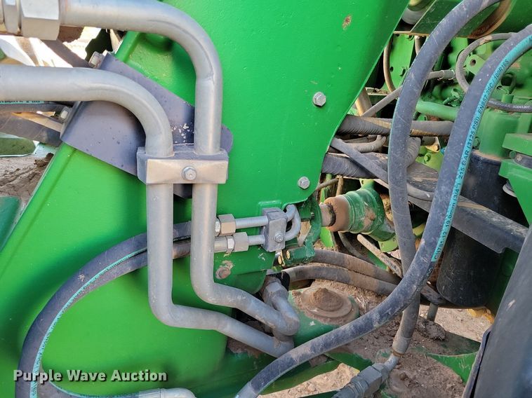 image for item LG9318 2007 John Deere 9430 4WD tractor