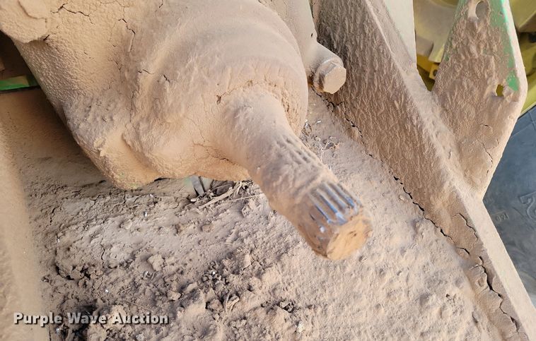 image for item LG9318 2007 John Deere 9430 4WD tractor