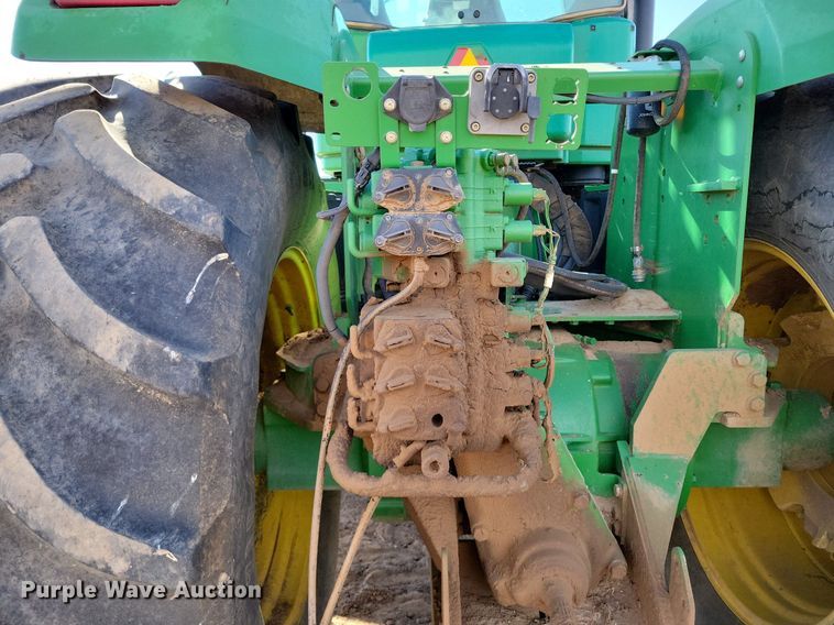 image for item LG9318 2007 John Deere 9430 4WD tractor