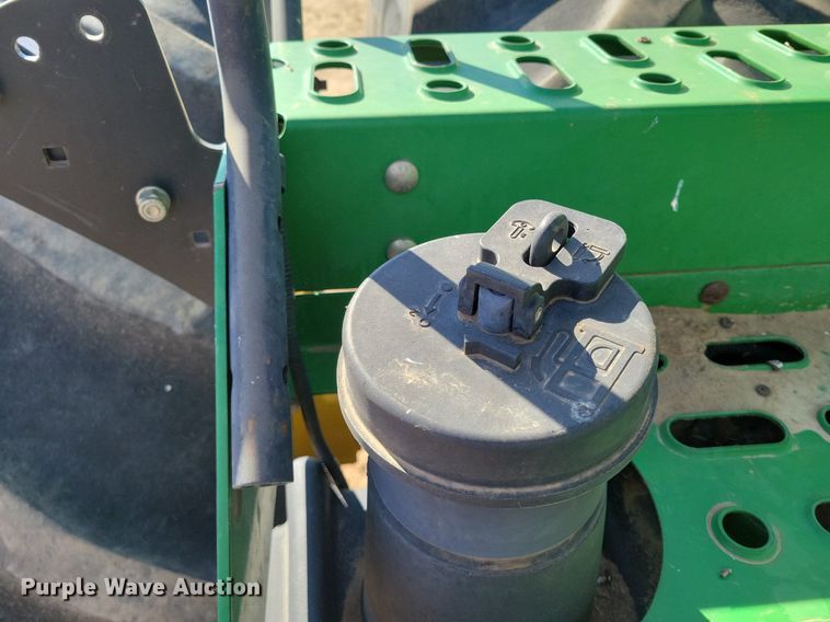 image for item LG9318 2007 John Deere 9430 4WD tractor