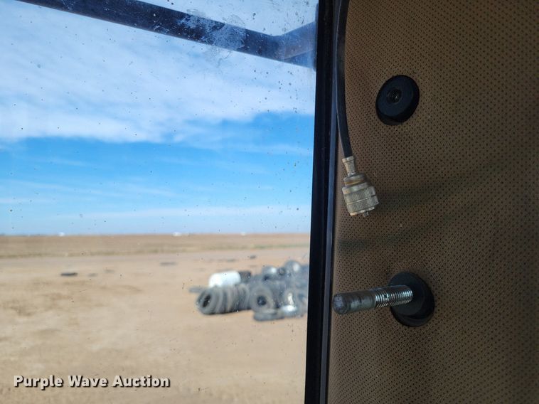 image for item LG9318 2007 John Deere 9430 4WD tractor