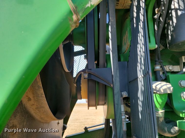 image for item LG9318 2007 John Deere 9430 4WD tractor