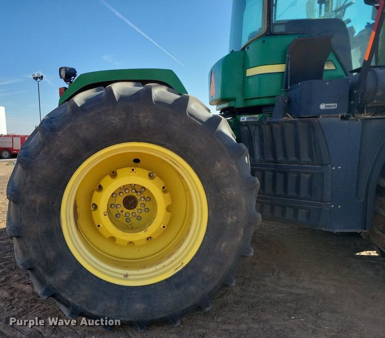 image for item LG9318 2007 John Deere 9430 4WD tractor