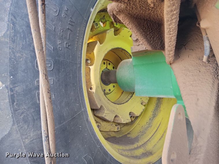 image for item LG9318 2007 John Deere 9430 4WD tractor