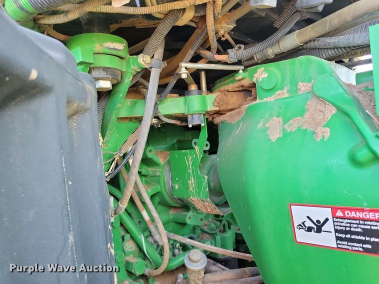 image for item LG9319 2011 John Deere 9430  4WD tractor