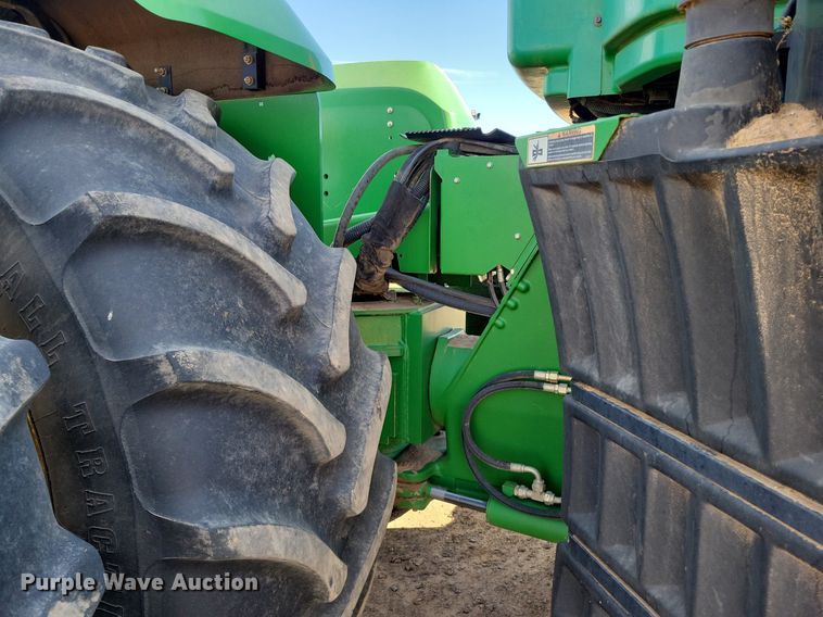 image for item LG9319 2011 John Deere 9430  4WD tractor