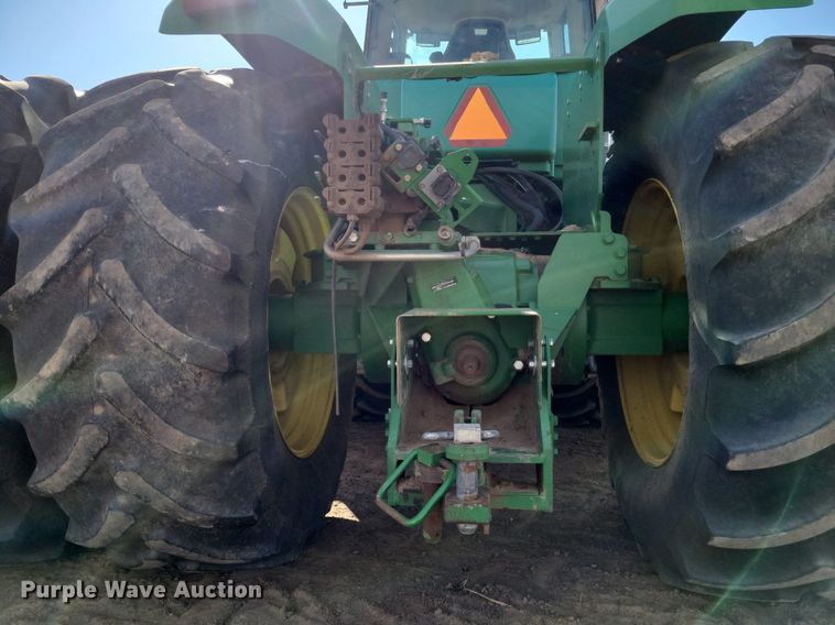 image for item LG9319 2011 John Deere 9430  4WD tractor