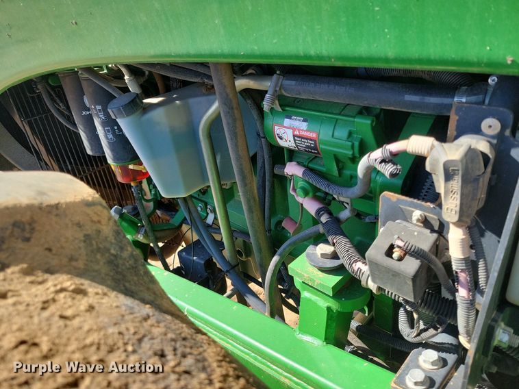 image for item LG9319 2011 John Deere 9430  4WD tractor