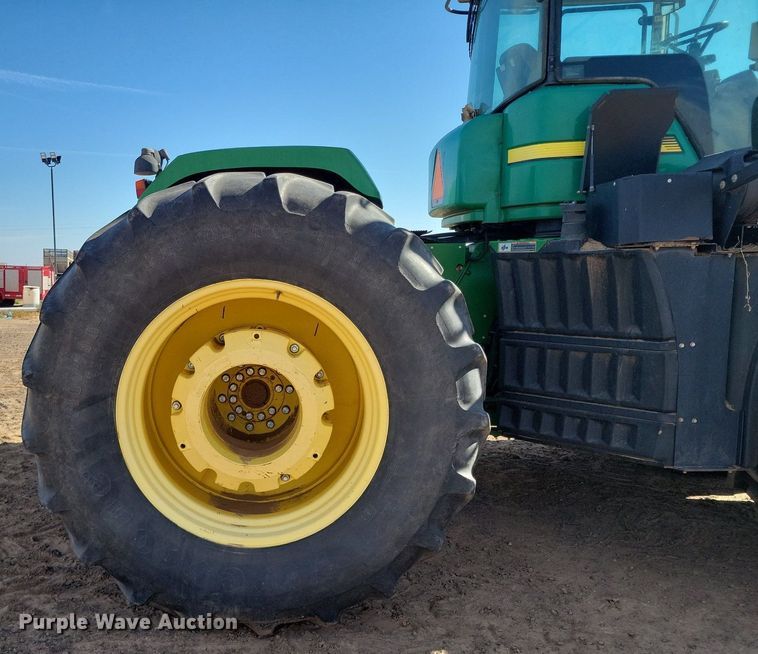 image for item LG9319 2011 John Deere 9430  4WD tractor