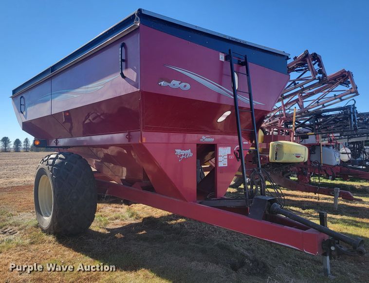 image for item LL9672 Demco 950  grain cart