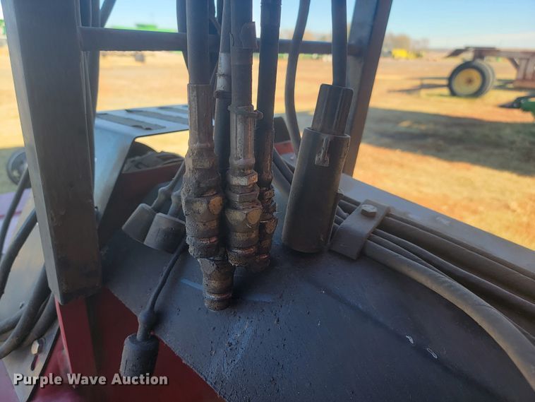 image for item LL9672 Demco 950  grain cart