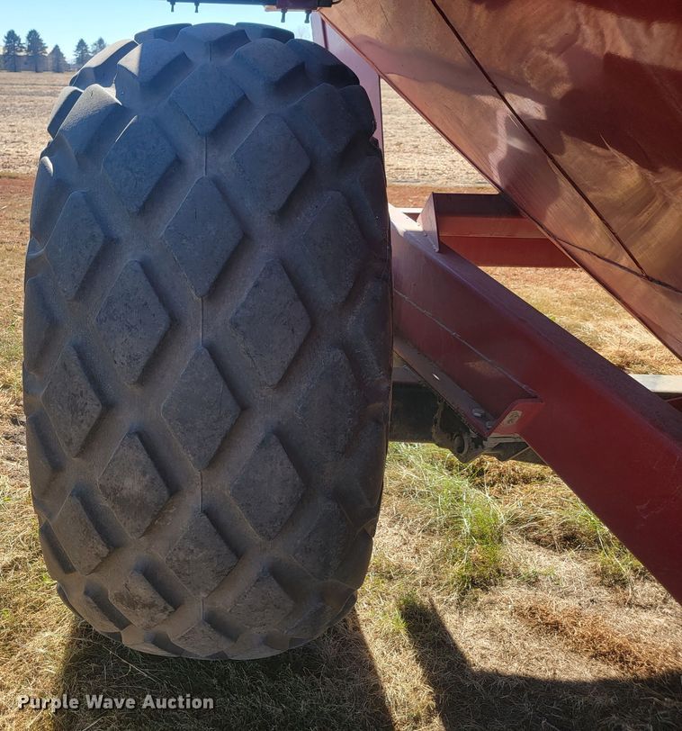 image for item LL9672 Demco 950  grain cart