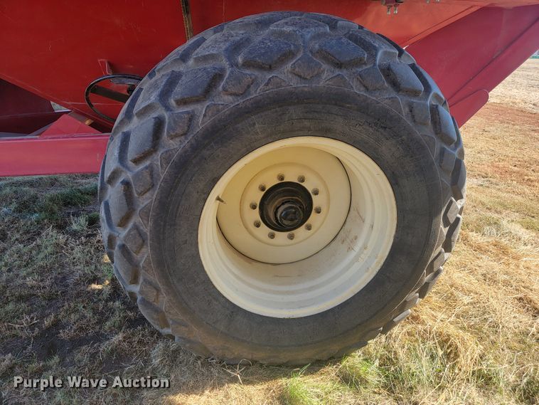 image for item LL9672 Demco 950  grain cart