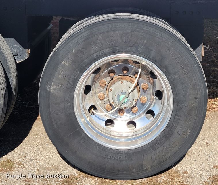 image for item LL9673 2020 Timpte Super Hopper  grain trailer