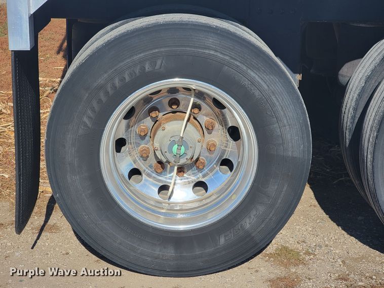 image for item LL9673 2020 Timpte Super Hopper  grain trailer