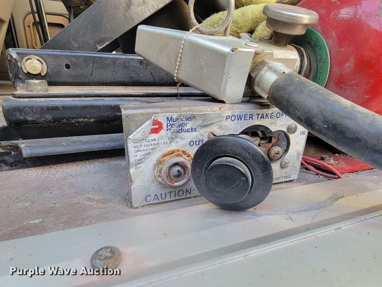 image for item LL9674 2005 International 9200i  semi truck