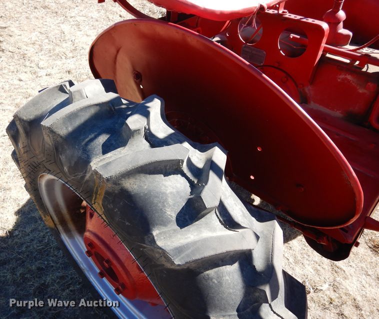 image for item LN9791 1941 Farmall A  tractor