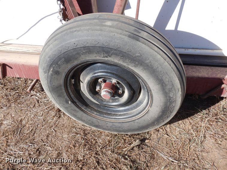 image for item LN9794 Paul Scale 305 3000  livestock scale