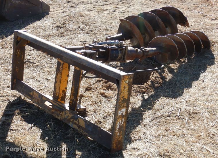 image for item LP9530 Mustang   skid steer auger