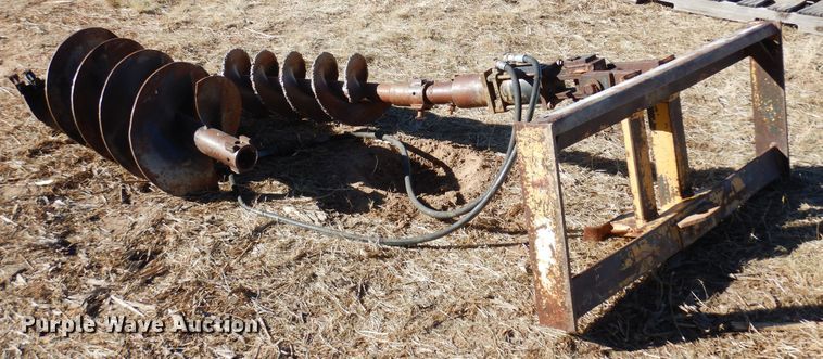 image for item LP9530 Mustang   skid steer auger