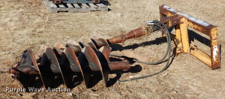 image for item LP9530 Mustang   skid steer auger