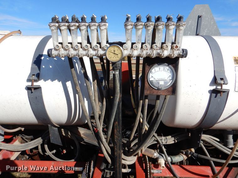 image for item LU9758 White 6100  planter