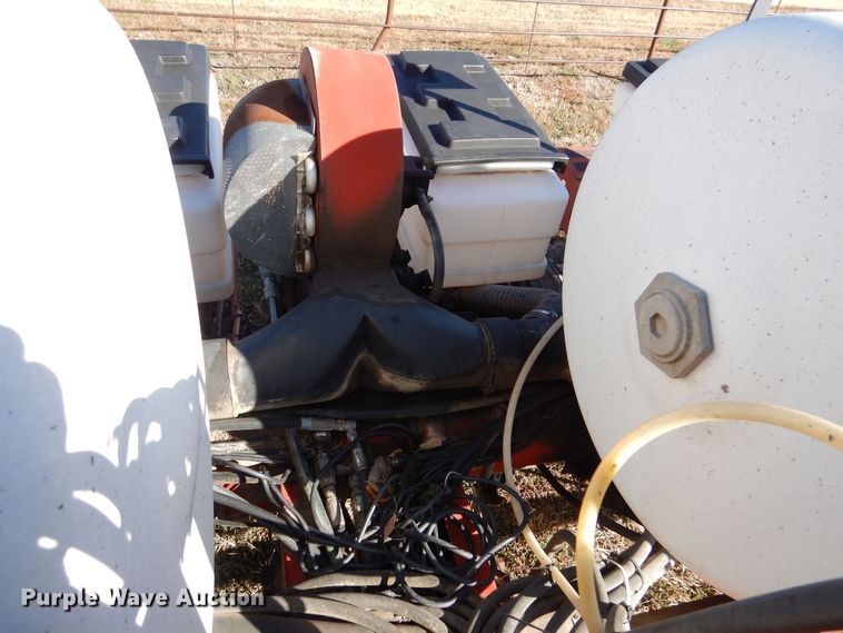 image for item LU9758 White 6100  planter