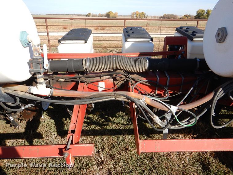 image for item LU9758 White 6100  planter