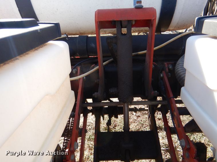 image for item LU9758 White 6100  planter