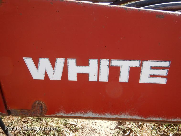 image for item LU9758 White 6100  planter