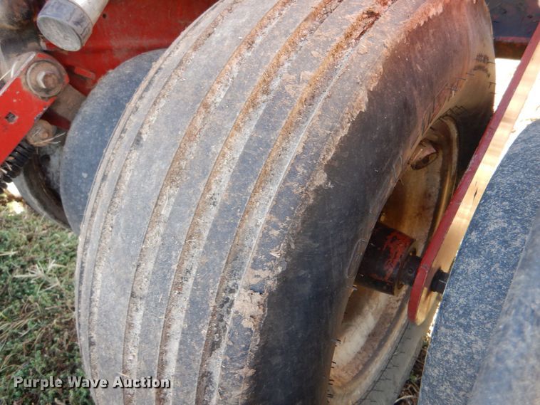 image for item LU9758 White 6100  planter