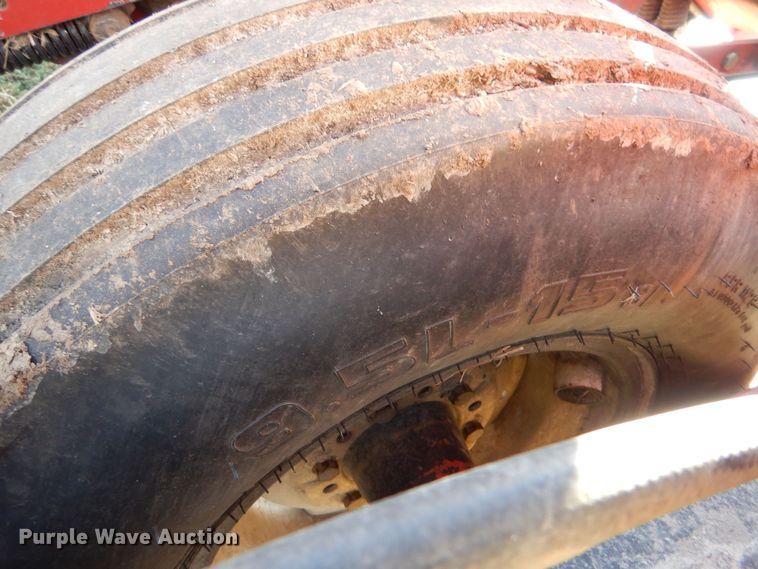 image for item LU9758 White 6100  planter