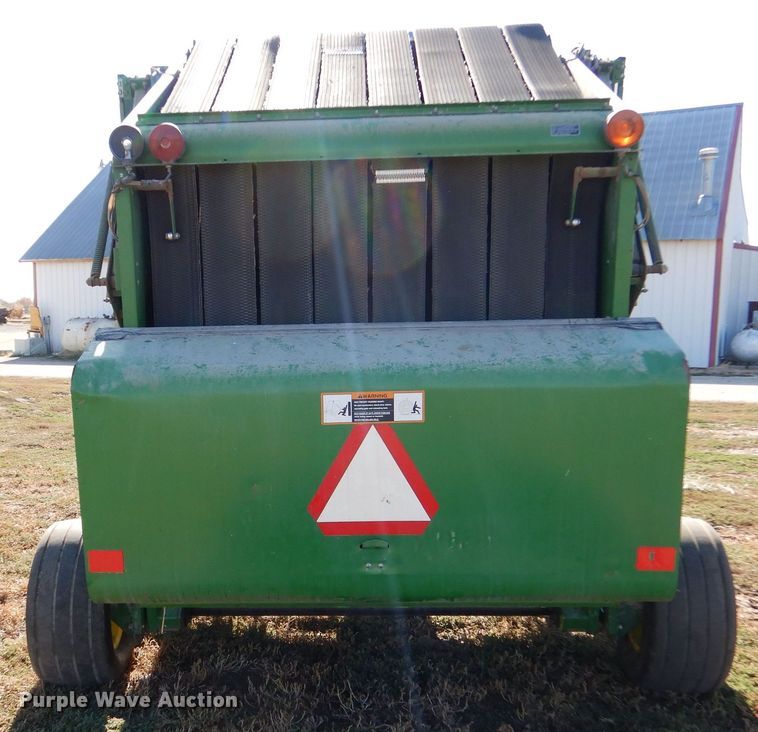 image for item LU9759 1995 John Deere 535  round baler