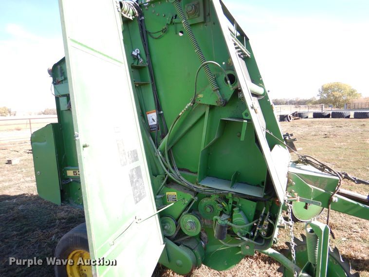 image for item LU9759 1995 John Deere 535  round baler