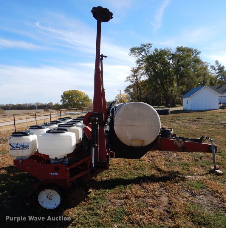 image for item LU9760 White 5100  planter