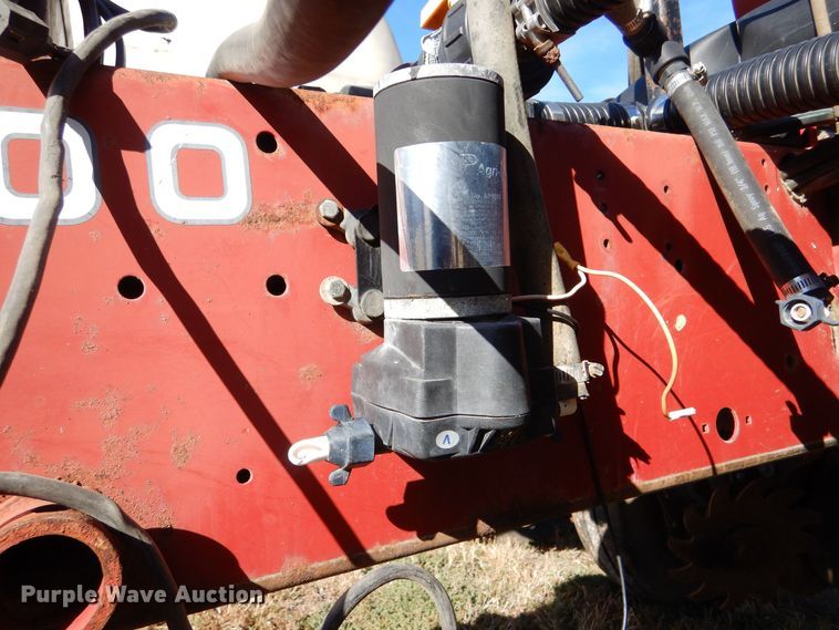 image for item LU9760 White 5100  planter