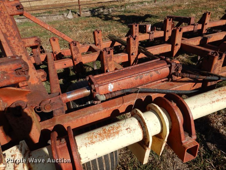 image for item LU9762 Krause  field cultivator