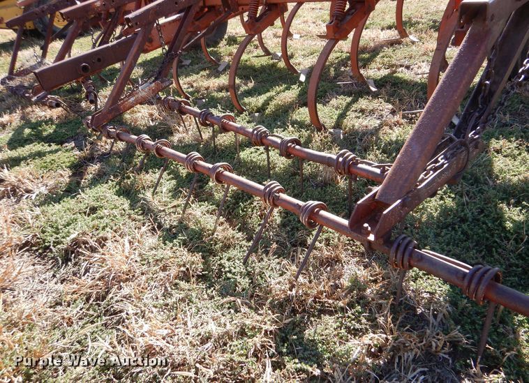 image for item LU9762 Krause  field cultivator