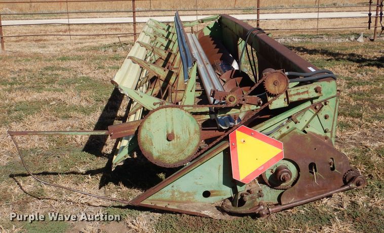 image for item LU9763 John Deere  rigid head