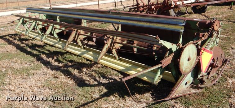 image for item LU9763 John Deere  rigid head