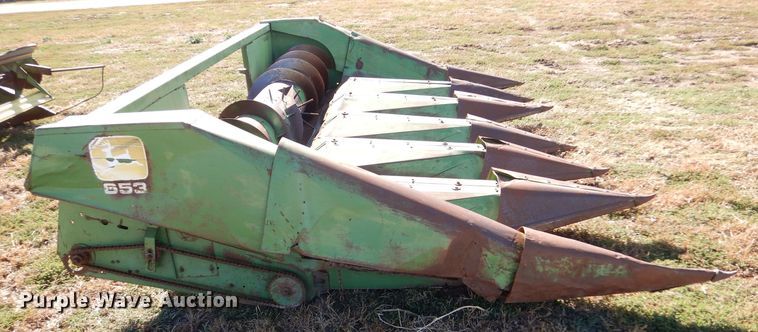 image for item LU9764 John Deere 653  all-crop head