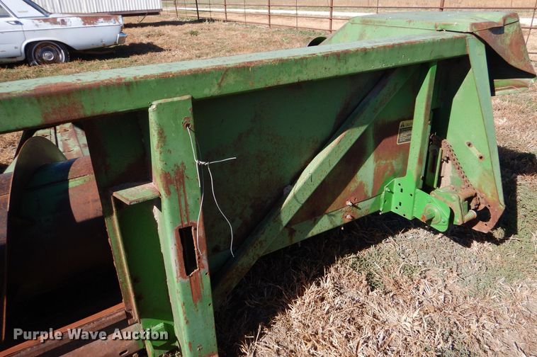 image for item LU9764 John Deere 653  all-crop head