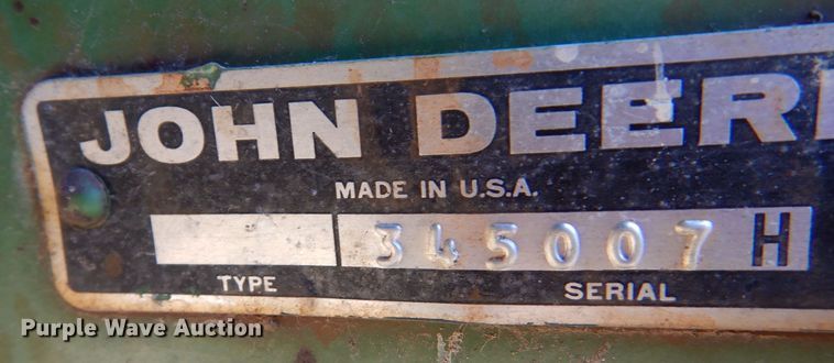 image for item LU9764 John Deere 653  all-crop head