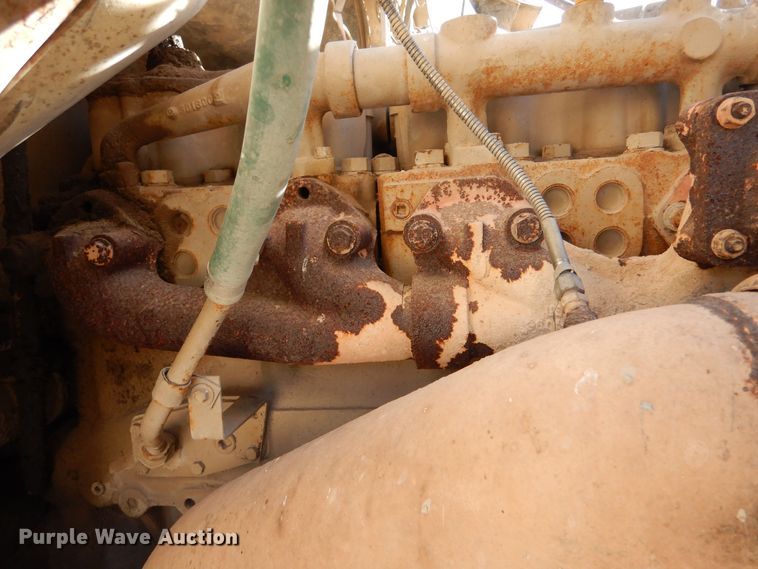 image for item LU9769 1987 Ford L9000  grain truck