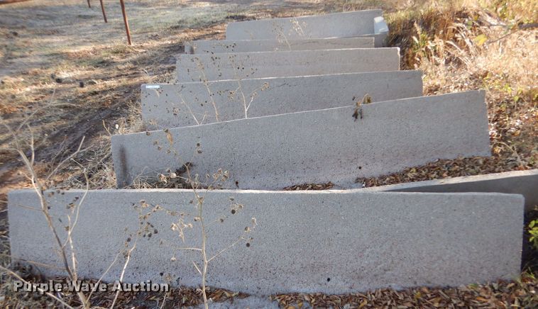 image for item LU9772 (6) concrete feed bunks