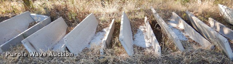 image for item LU9772 (6) concrete feed bunks